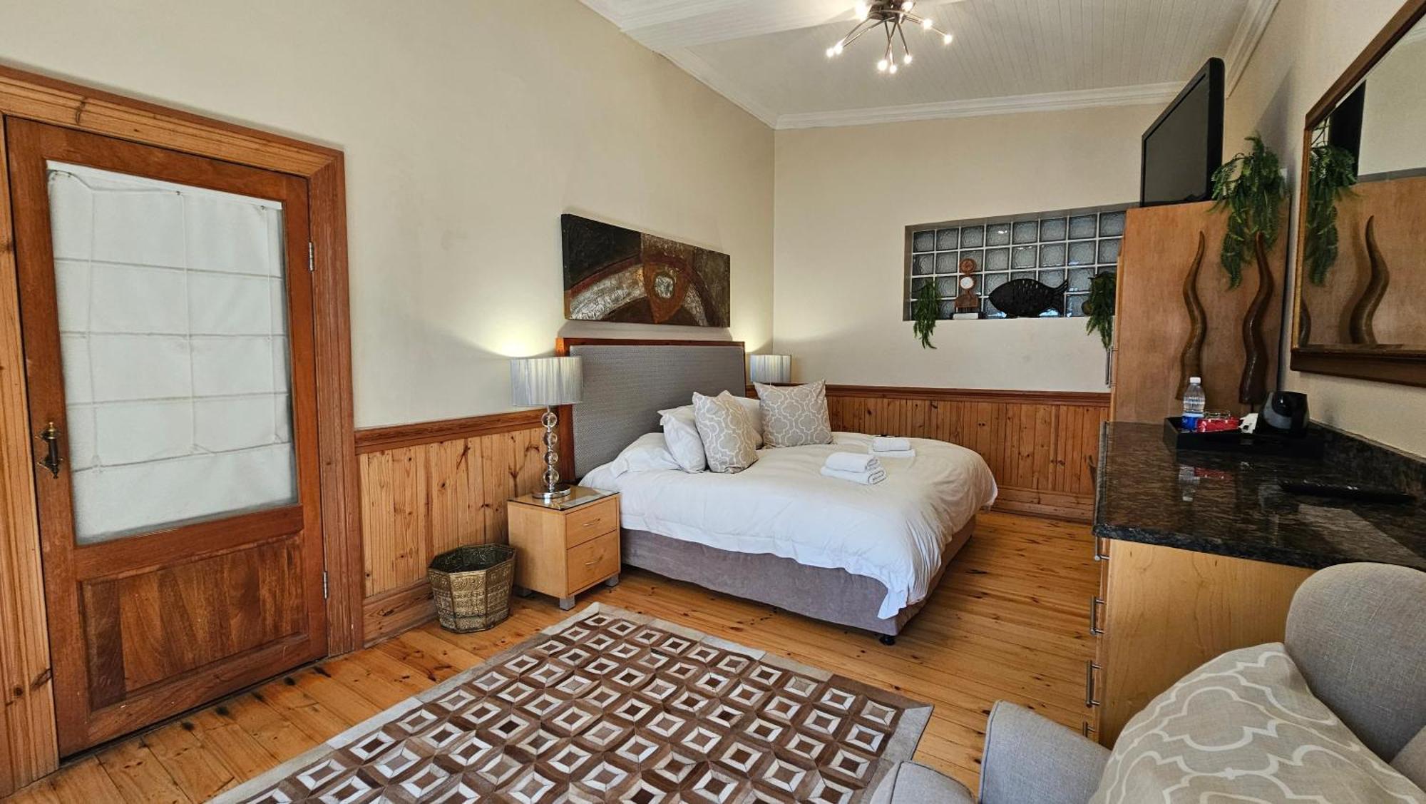 Wilton Manor Solar Energy 4*