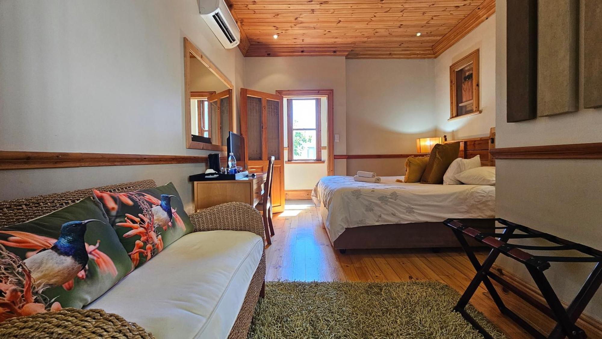 Wilton Manor Solar Energy 4*